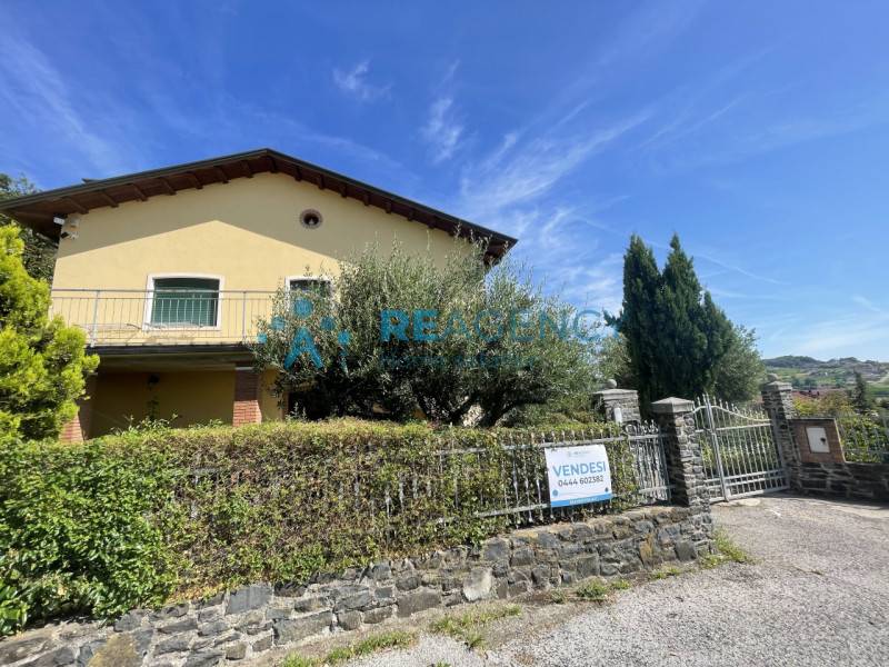 casa indipendente in vendita ad Arzignano
