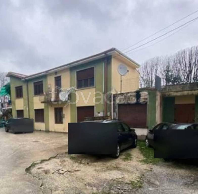 appartamento in vendita ad Arzignano in zona Costo