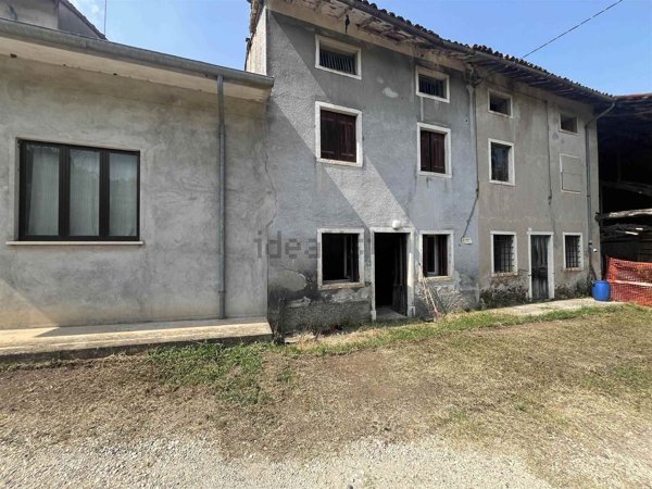 casa indipendente in vendita ad Arzignano