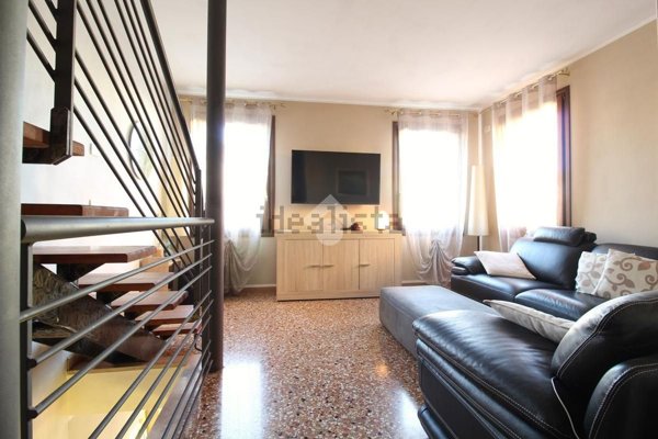 casa indipendente in vendita ad Arzignano