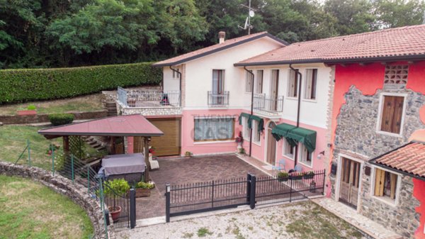 casa indipendente in vendita ad Arzignano