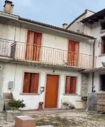 appartamento in vendita ad Arzignano in zona Costo