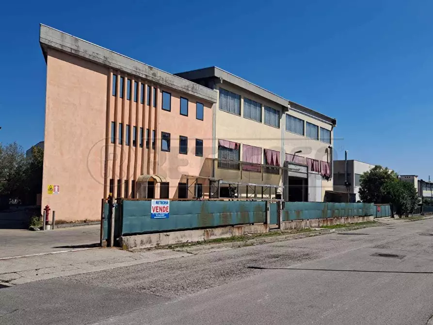 capannone in vendita ad Arzignano