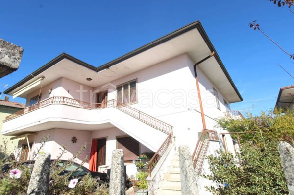 appartamento in vendita ad Arzignano in zona Tezze