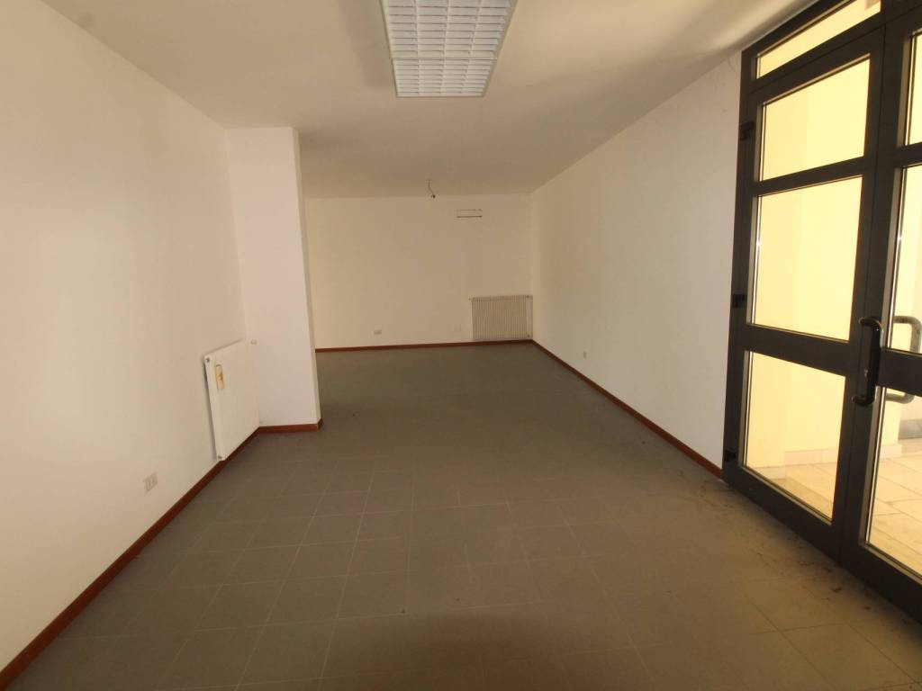 negozio in vendita ad Arzignano