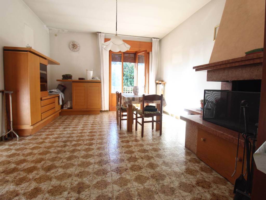 appartamento in vendita ad Arzignano in zona Tezze