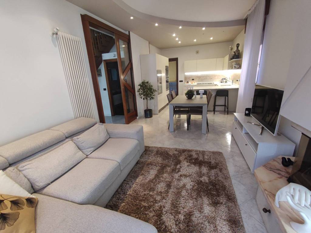 casa indipendente in vendita ad Arzignano