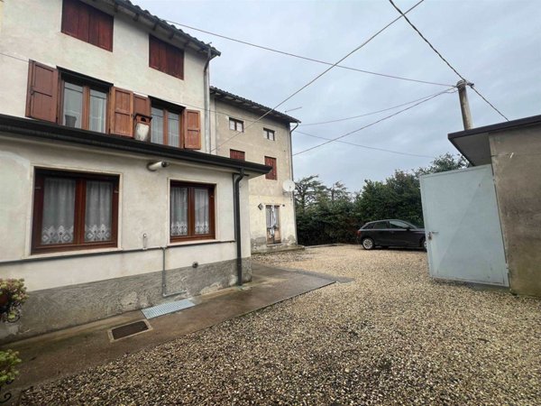 casa indipendente in vendita ad Arzignano