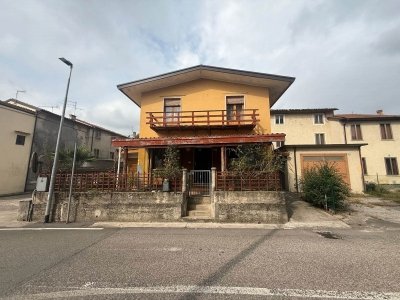casa indipendente in vendita ad Arzignano