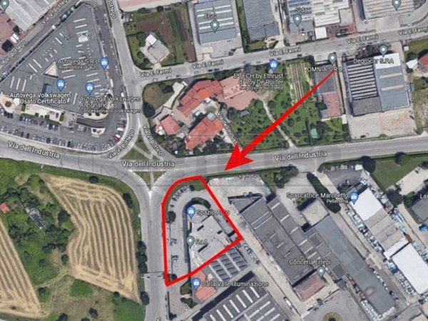 locale commerciale in vendita ad Arzignano