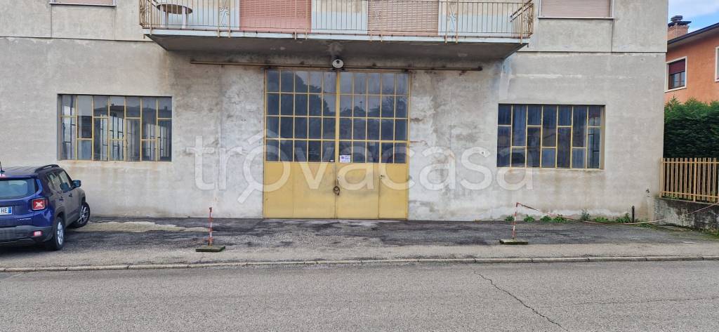 locale commerciale in vendita ad Arzignano