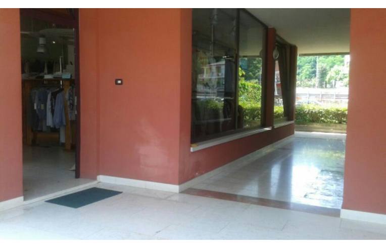 negozio in vendita ad Arzignano