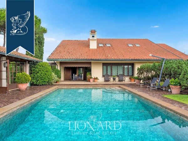 villa in vendita ad Arzignano in zona Castello