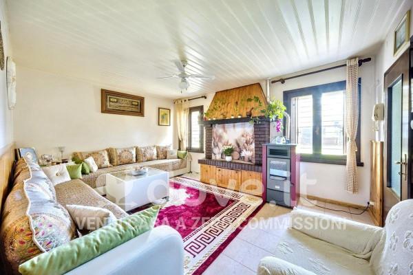 casa indipendente in vendita ad Arzignano in zona Tezze