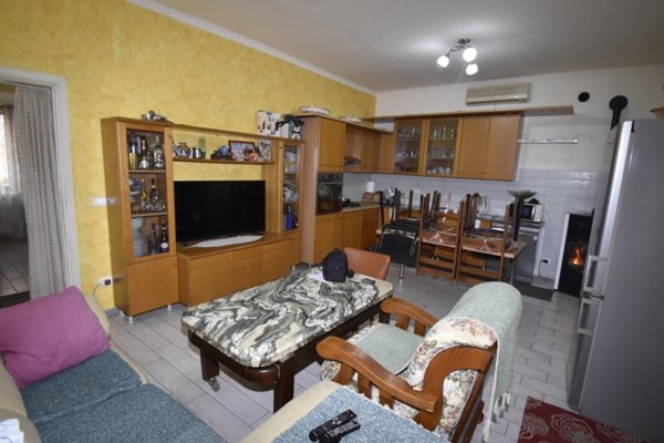casa indipendente in vendita ad Arzignano in zona Castello