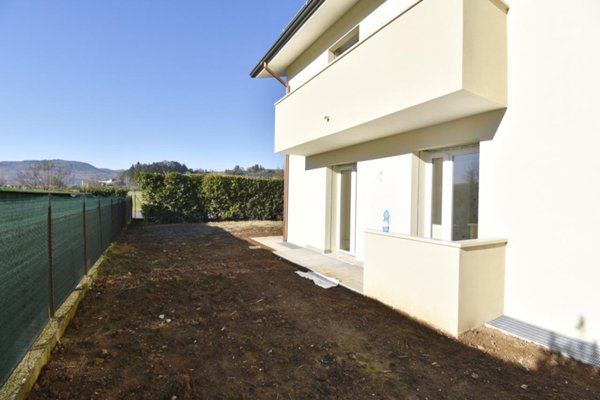 appartamento in vendita ad Arzignano in zona Costo