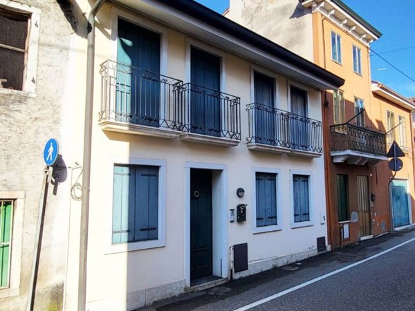 casa indipendente in vendita ad Arzignano