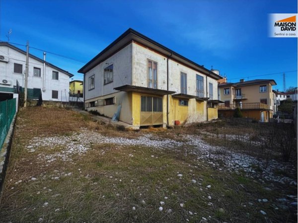 casa indipendente in vendita ad Arzignano in zona San Bortolo