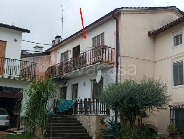 appartamento in vendita ad Arzignano in zona Costo