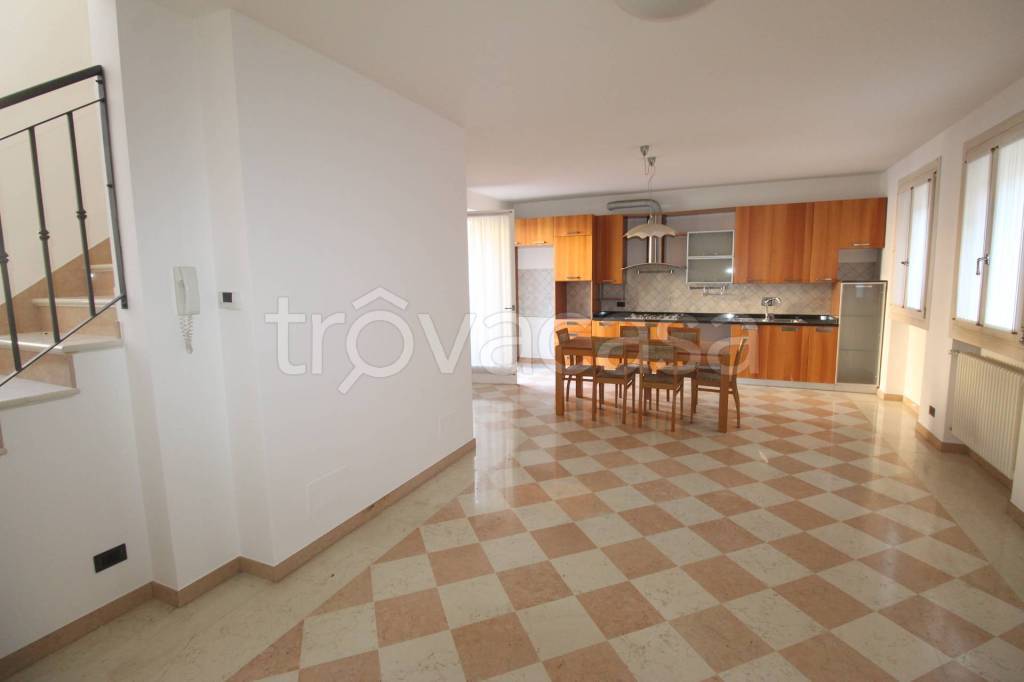 casa indipendente in vendita ad Arzignano