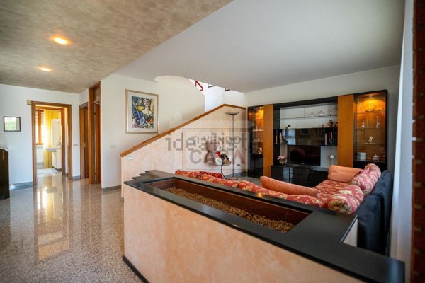 casa indipendente in vendita ad Arzignano in zona San Bortolo