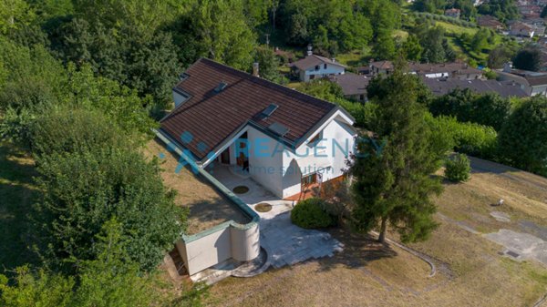casa indipendente in vendita ad Arzignano in zona Castello