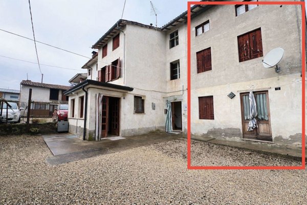 casa indipendente in vendita ad Arzignano in zona Pugnello