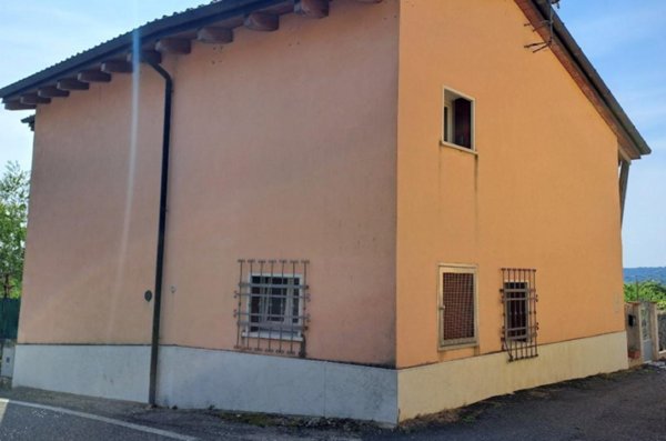 casa indipendente in vendita ad Arzignano in zona Castello