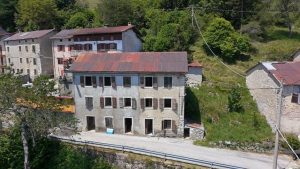 appartamento in vendita ad Asiago in zona Sasso