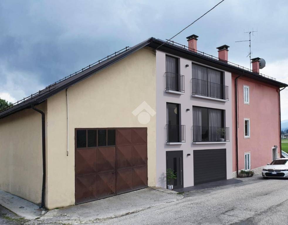 casa indipendente in vendita ad Asiago