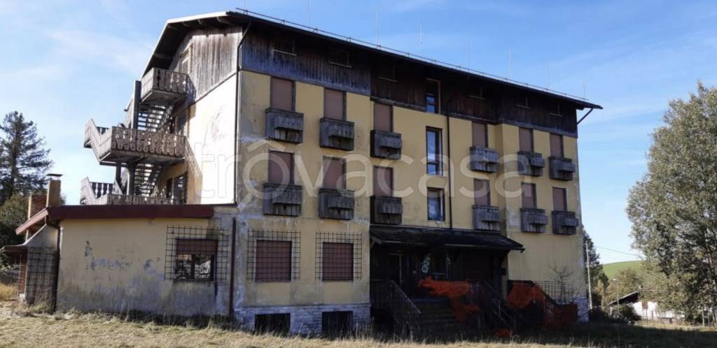 negozio in vendita ad Asiago