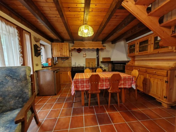 casa indipendente in vendita ad Asiago