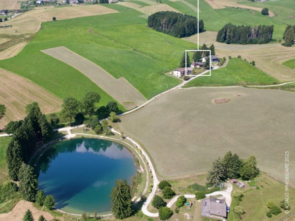 casa indipendente in vendita ad Asiago