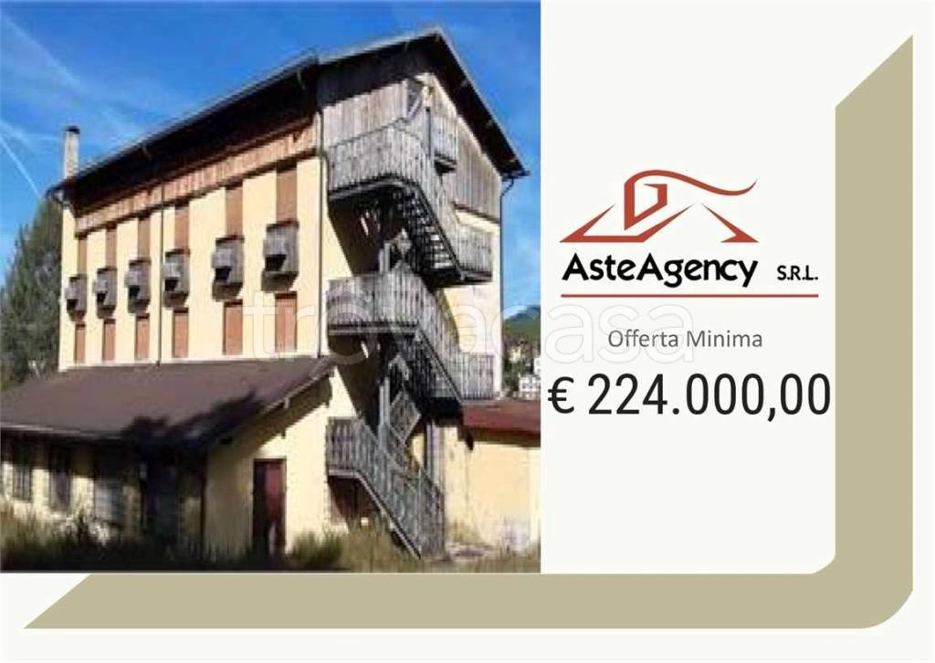 negozio in vendita ad Asiago