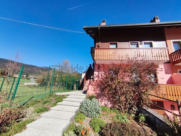 casa indipendente in vendita ad Asiago