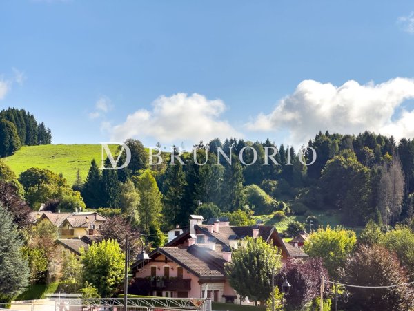 casa indipendente in vendita ad Asiago
