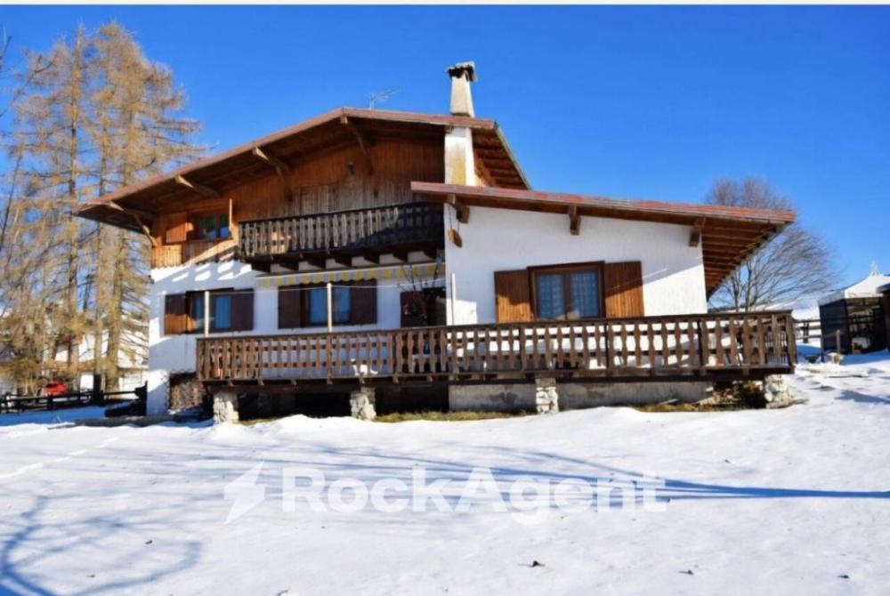 casa indipendente in vendita ad Asiago