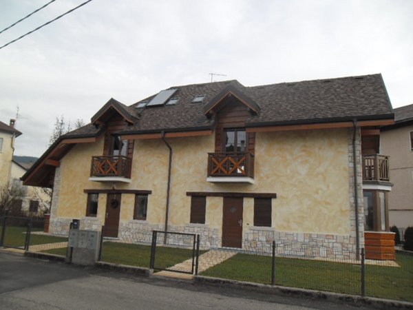 casa indipendente in vendita ad Asiago