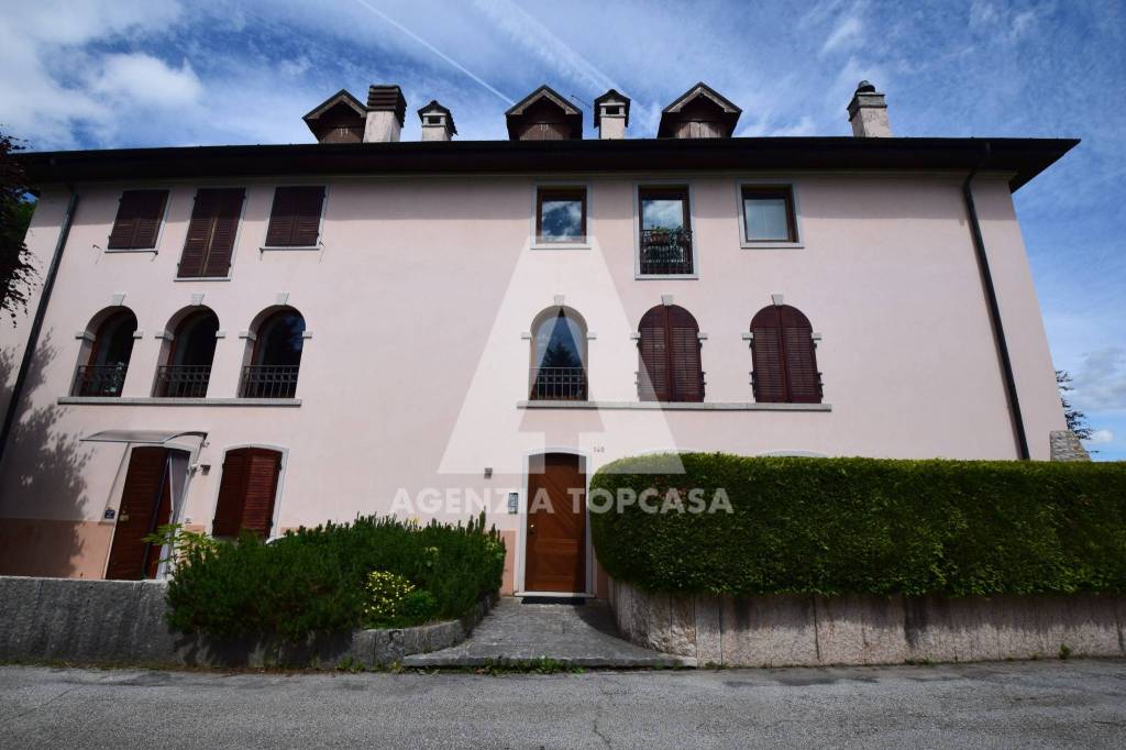 appartamento in vendita ad Asiago in zona Sasso