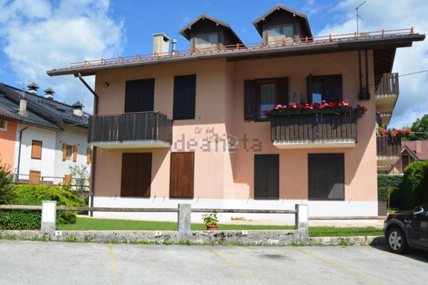 appartamento in vendita ad Asiago in zona Sasso