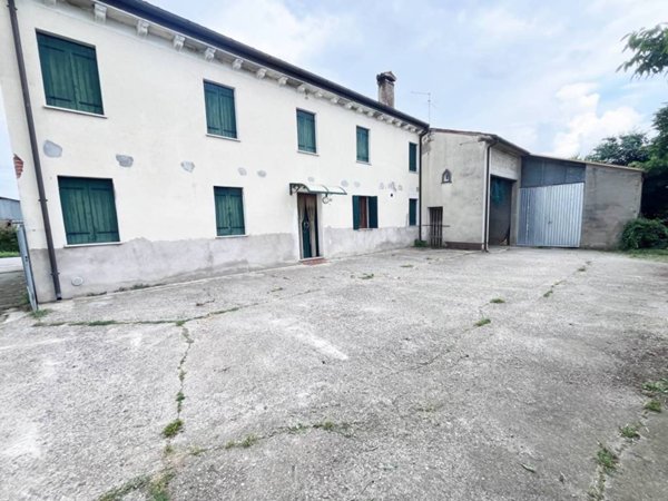 casa indipendente in vendita ad Asigliano Veneto