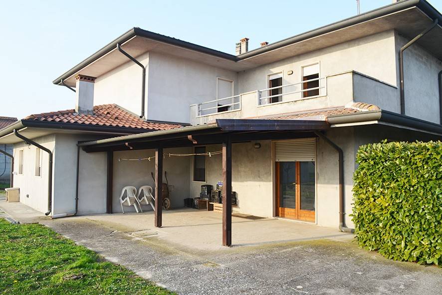 casa indipendente in vendita ad Asigliano Veneto