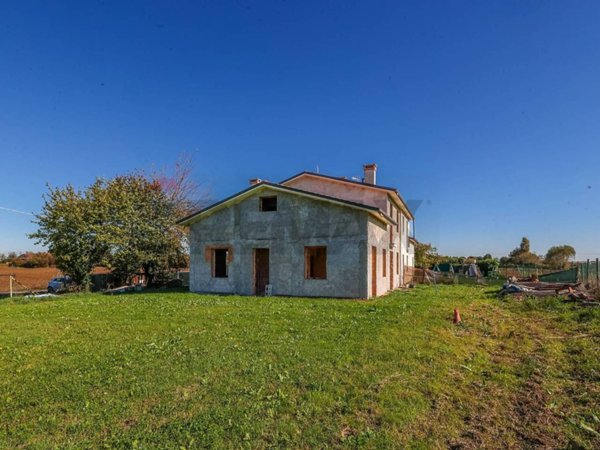 casa indipendente in vendita ad Asigliano Veneto