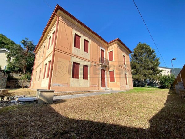 casa indipendente in vendita a Bassano del Grappa in zona Sant'Eusebio