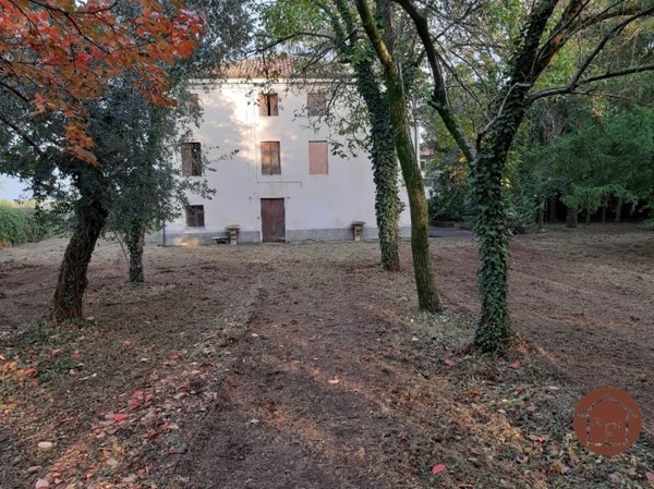 casa indipendente in vendita a Bassano del Grappa