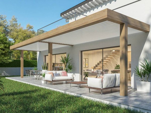 casa indipendente in vendita a Bassano del Grappa