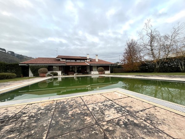 casa indipendente in vendita a Bassano del Grappa
