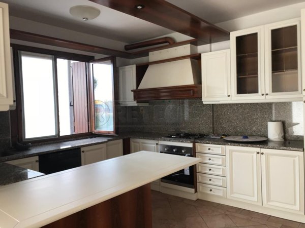 appartamento in vendita a Bassano del Grappa in zona Sant'Eusebio