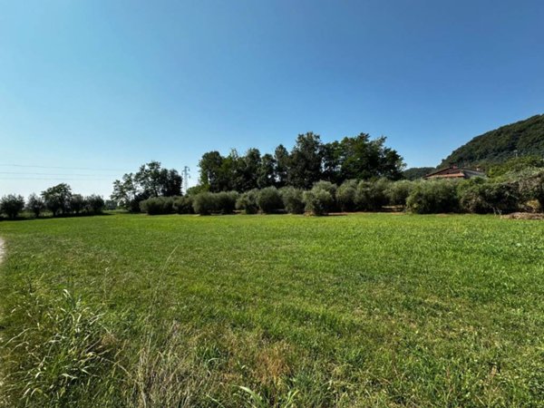 terreno agricolo in vendita a Bassano del Grappa