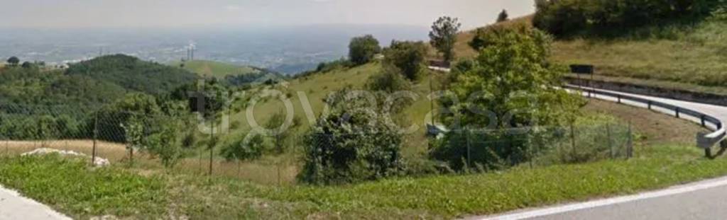 terreno agricolo in vendita a Bassano del Grappa in zona Rubbio